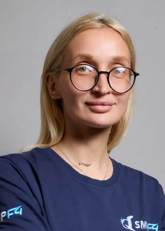                                                          Дымова Оксана SMM менеджер SMP Karting Academy и SMP Karting Academy 4T
                                                     